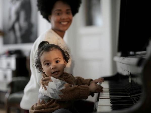 30 nomi per bambini e bambine ispirati alla musica