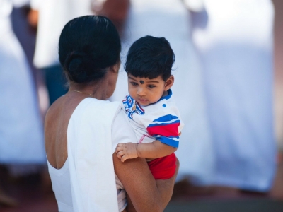 Le foto delle mamme del mondo che stanno facendo emozionare il web