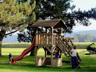 La borsa dei giochi Montessori da portare al parco