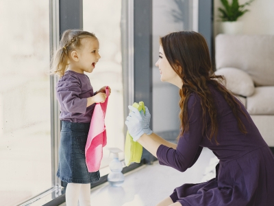 Pulizie rapide quando si hanno bambini piccoli: tutti i suggerimenti