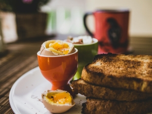 L&#039;uovo alla coque per colazione: la ricetta perfetta